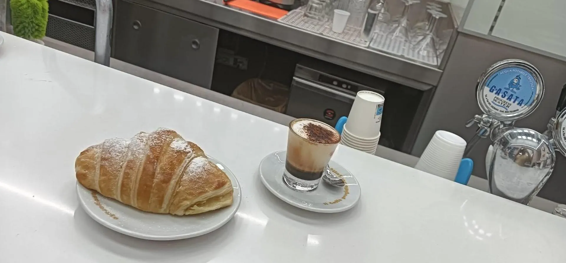 Bed & Breakfast Essentia Home Naples Italy