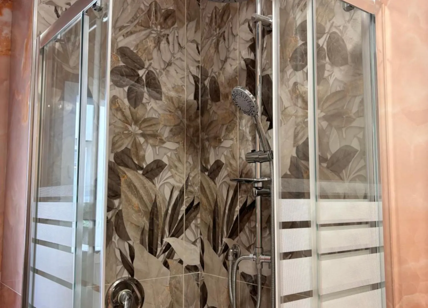 Essentia Home Naples Bed & Breakfast